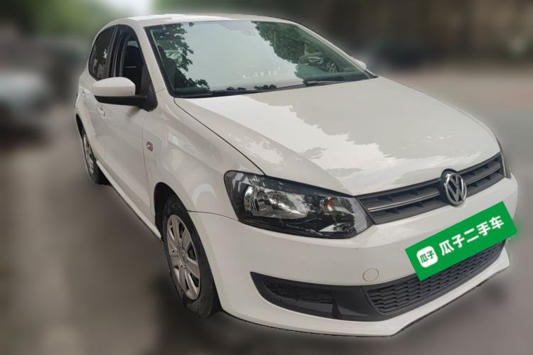 Used Volkswagen Polo 2013 1.4L Manual Fashion Edition Front Right 45 Deg