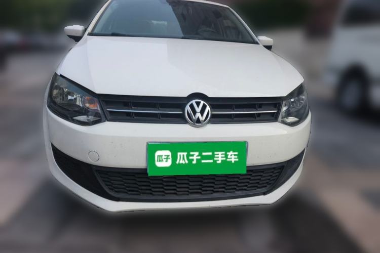 Used Volkswagen Polo 2013 1.4L Manual Fashion Edition Front
