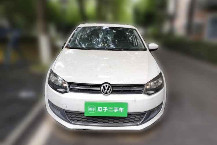 Used Volkswagen Polo 2013 1.6L Automatic Luxury Edition Front