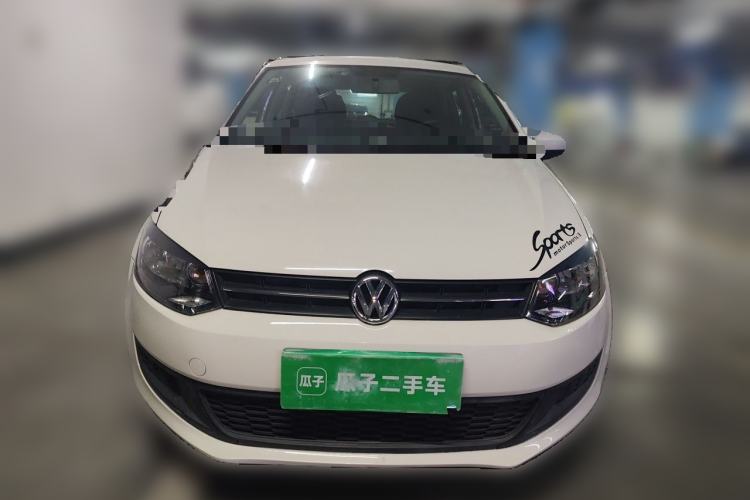 Used Volkswagen Polo 2013 1.4L Manual Fashion Edition Front