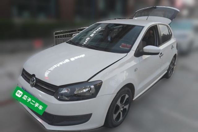 Ojetý Volkswagen Polo 2013 1.4L Manual Fashion Edition