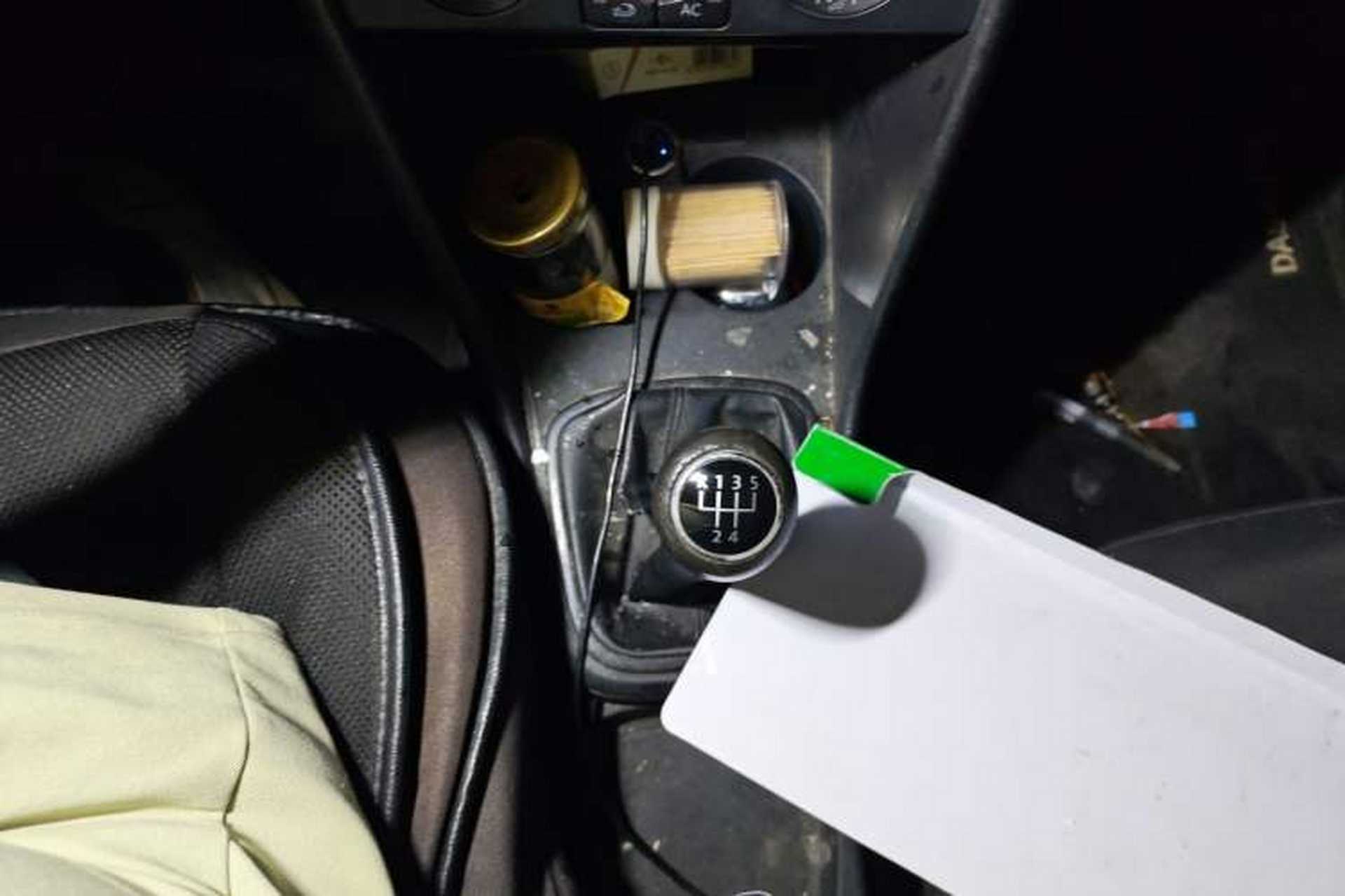 Used Volkswagen Polo 2013 1.4L Manual Fashion Edition Gear Lever
