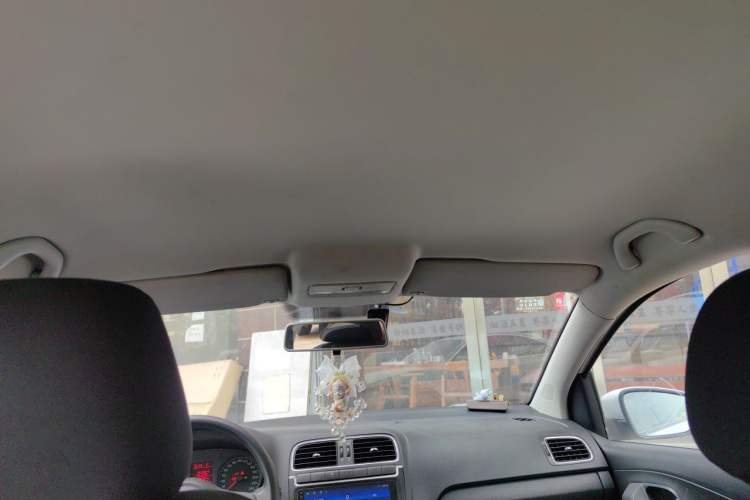 Used Volkswagen Polo 2013 1.6L Automatic Comfort Edition Headliner