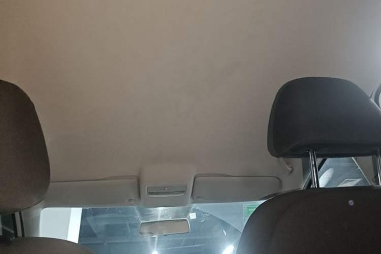 Used Volkswagen Polo 2013 1.4L Automatic Comfort Edition Headliner