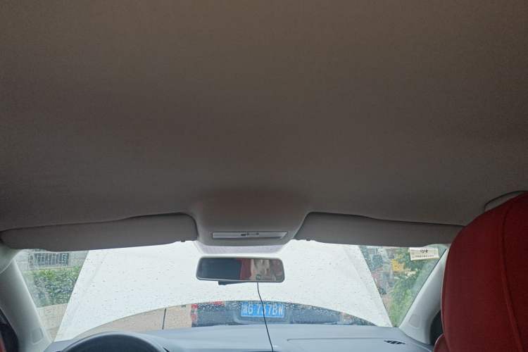 Used Volkswagen Polo 2013 1.4L Automatic Comfort Edition Headliner