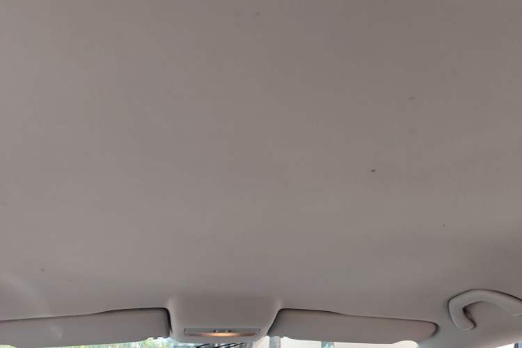 Used Volkswagen Polo 2013 1.6L Manual Comfort Edition Headliner