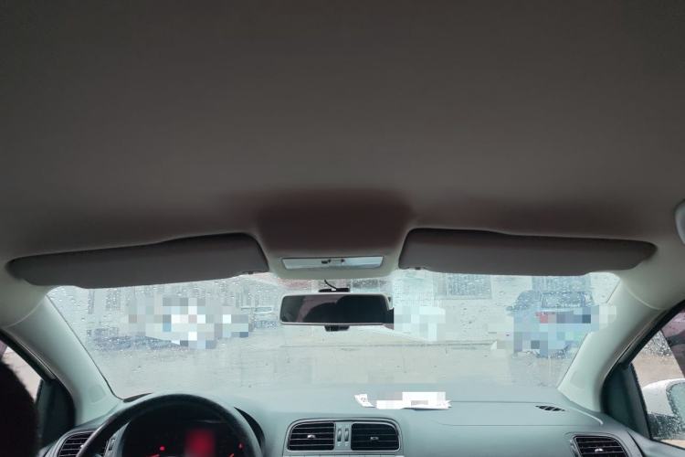 Used Volkswagen Polo 2013 1.4L Manual Fashion Edition Headliner