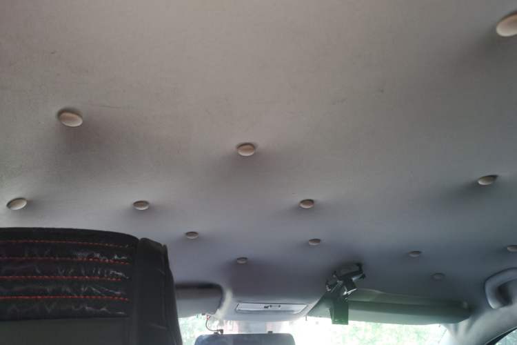 Used Volkswagen Polo 2013 1.4L Manual Fashion Edition Headliner