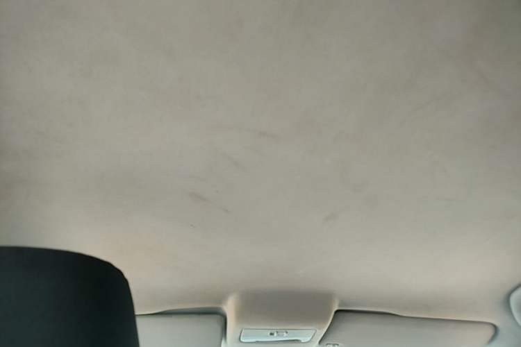 Used Volkswagen Polo 2013 1.4L Manual Fashion Edition Headliner