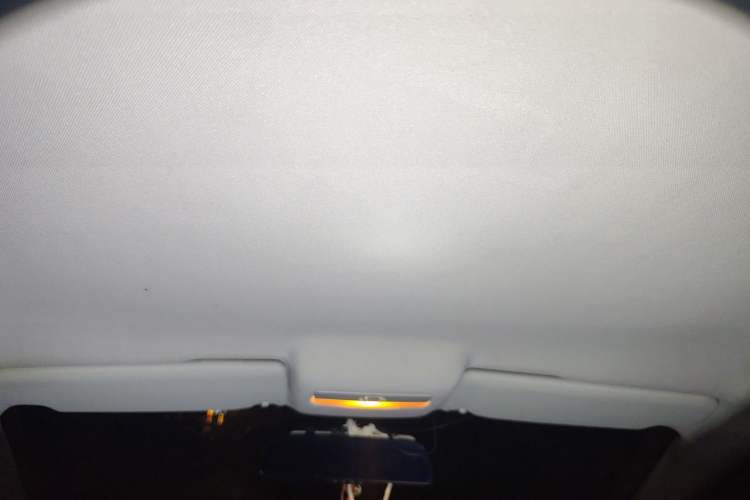 Used Volkswagen Polo 2013 1.4L Manual Fashion Edition Headliner