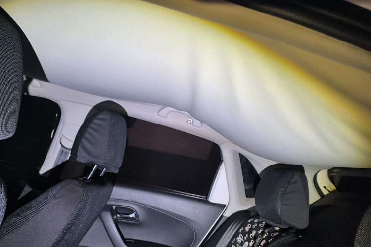 Used Volkswagen Polo 2013 1.4L Automatic Comfort Edition Headliner