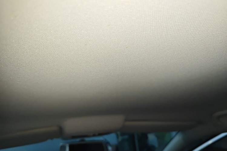 Used Volkswagen Polo 2013 1.4L Automatic Comfort Edition Headliner