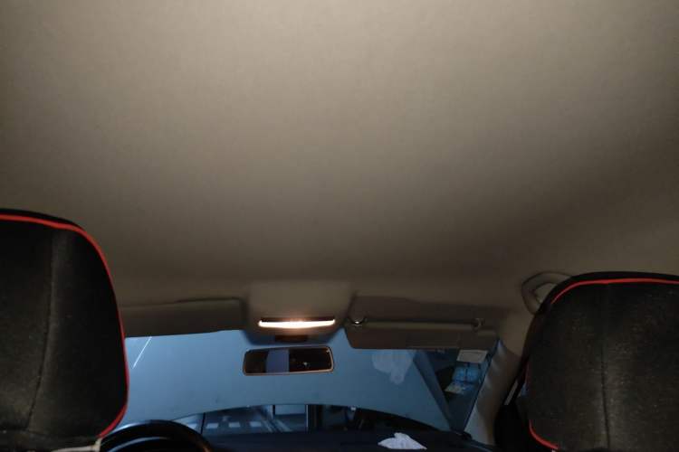 Used Volkswagen Polo 2013 1.6L Automatic Comfort Edition Headliner