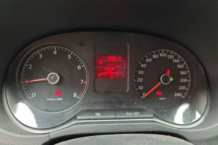 Used Volkswagen Polo 2013 1.6L Automatic Comfort Edition Instrument Cluster