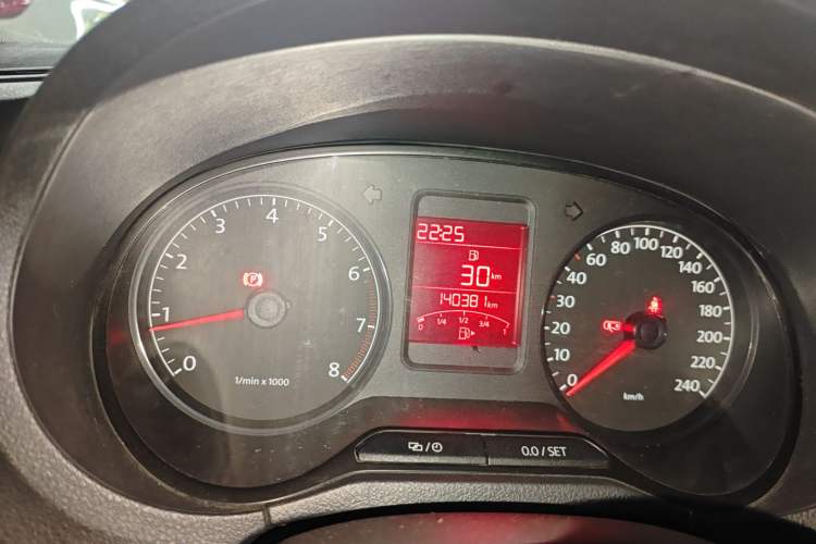 Used Volkswagen Polo 2013 1.6L Manual Comfort Edition Instrument Cluster