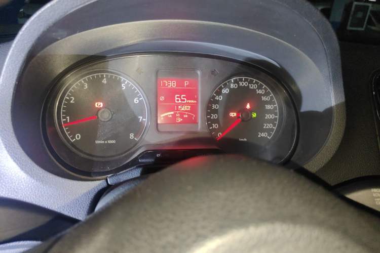 Used Volkswagen Polo 2013 1.4L Automatic Comfort Edition Instrument Cluster