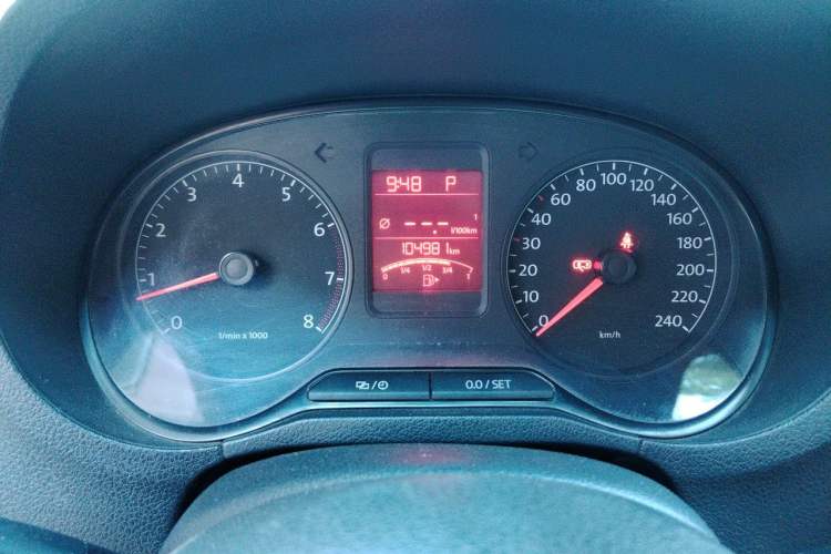 Used Volkswagen Polo 2013 1.6L Automatic Comfort Edition Instrument Cluster