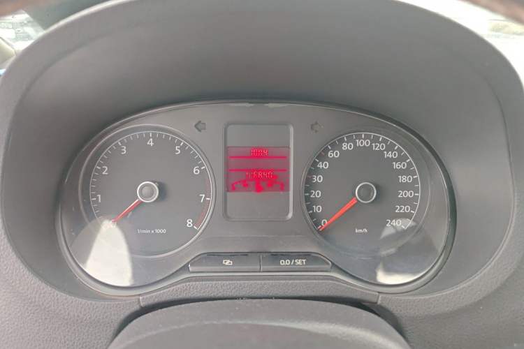 Used Volkswagen Polo 2013 1.6L Automatic Comfort Edition Instrument Cluster