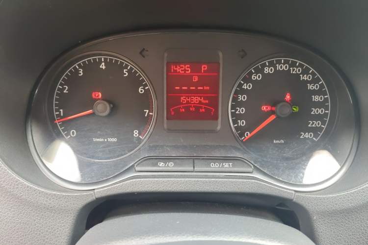 Used Volkswagen Polo 2013 1.6L Automatic Comfort Edition Instrument Cluster