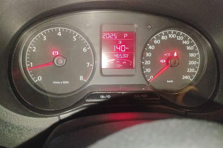 Used Volkswagen Polo 2013 1.6L Automatic Comfort Edition Instrument Cluster