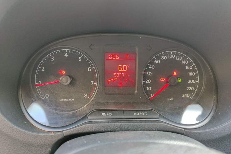 Used Volkswagen Polo 2013 1.4L Automatic Comfort Edition Instrument Cluster
