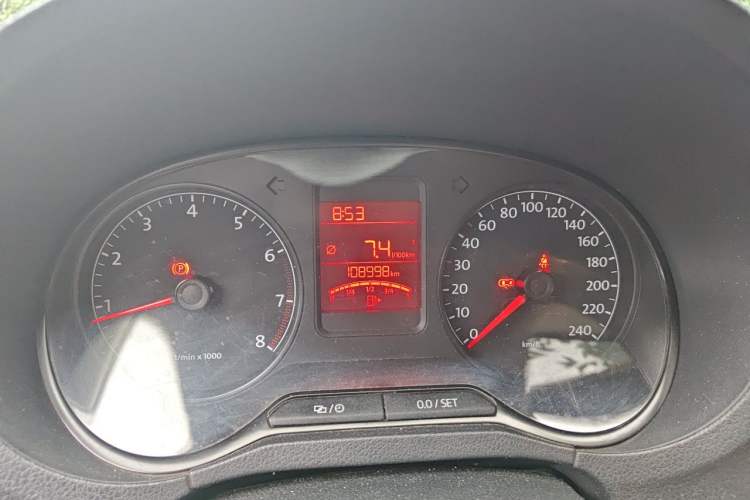 Used Volkswagen Polo 2013 1.6L Manual Comfort Edition Instrument Cluster