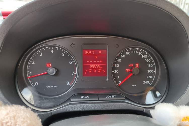 Used Volkswagen Polo 2013 1.6L Automatic Comfort Edition Instrument Cluster