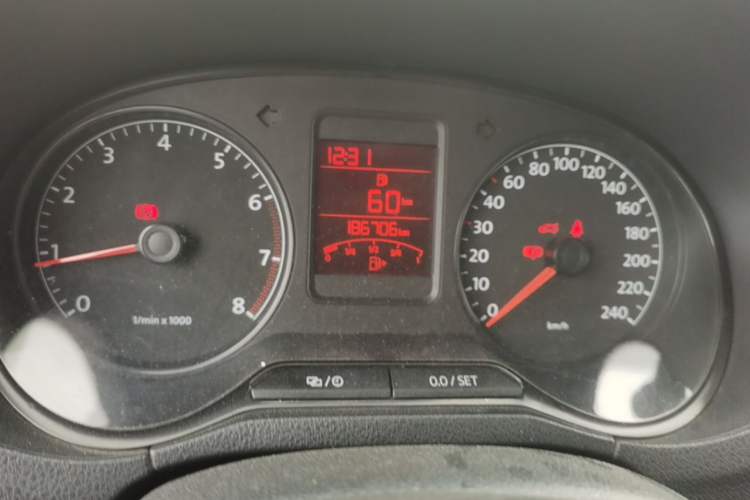Used Volkswagen Polo 2013 1.6L Manual Comfort Edition Instrument Cluster