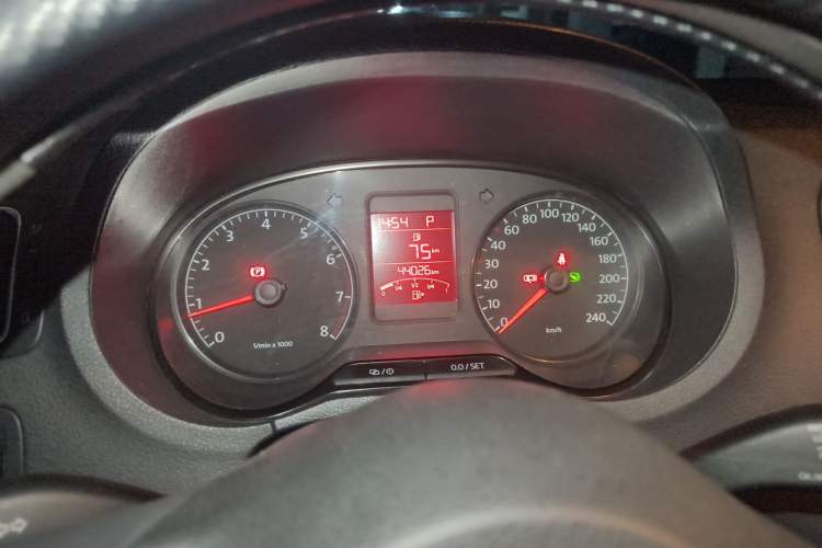 Used Volkswagen Polo 2013 1.6L Automatic Comfort Edition Instrument Cluster