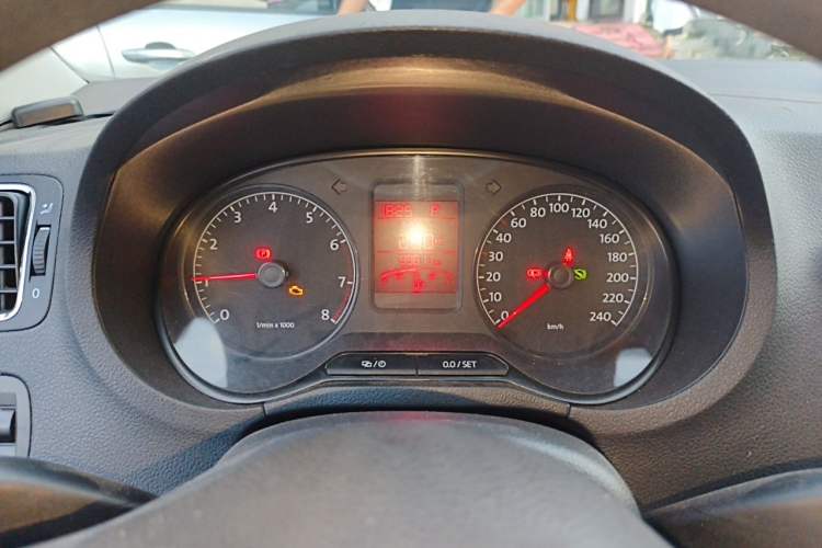 Used Volkswagen Polo 2013 1.4L Automatic Comfort Edition Instrument Cluster