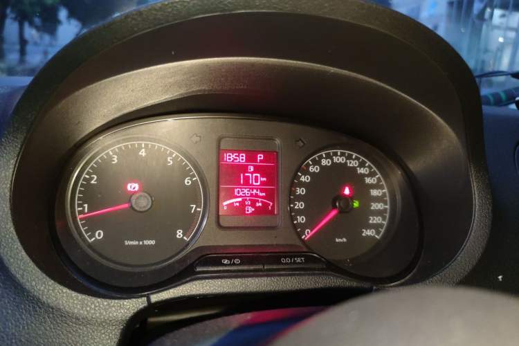 Used Volkswagen Polo 2013 1.6L Automatic Comfort Edition Instrument Cluster