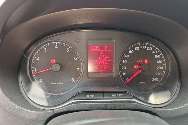 Used Volkswagen Polo 2013 1.6L Automatic Comfort Edition Instrument Cluster