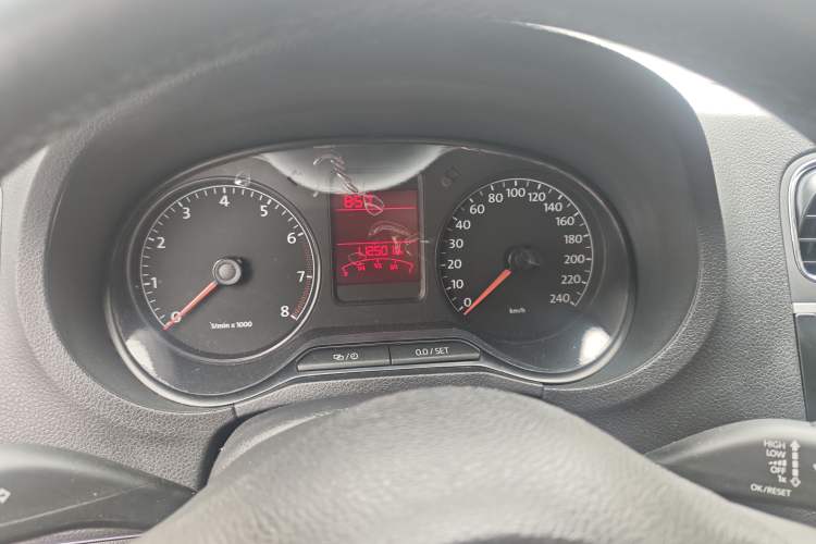 Used Volkswagen Polo 2013 1.6L Automatic Comfort Edition Instrument Cluster