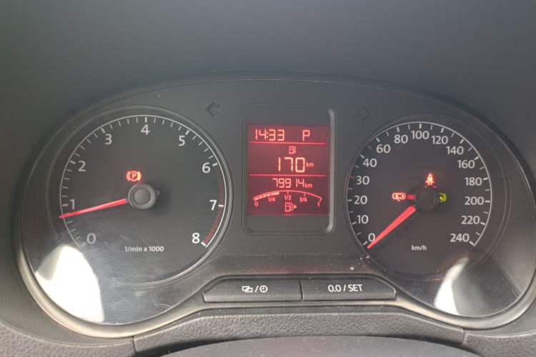 Used Volkswagen Polo 2013 1.6L Automatic Comfort Edition Instrument Cluster