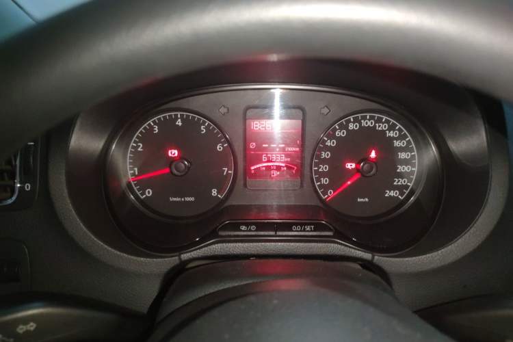 Used Volkswagen Polo 2013 1.6L Manual Comfort Edition Instrument Cluster