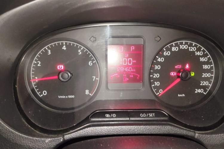 Used Volkswagen Polo 2013 1.6L Automatic Luxury Edition Instrument Cluster