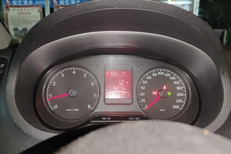 Used Volkswagen Polo 2013 1.6L Automatic Comfort Edition Instrument Cluster