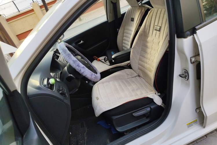 Used Volkswagen Polo 2013 1.4L Manual Comfort Edition Left Front Seat