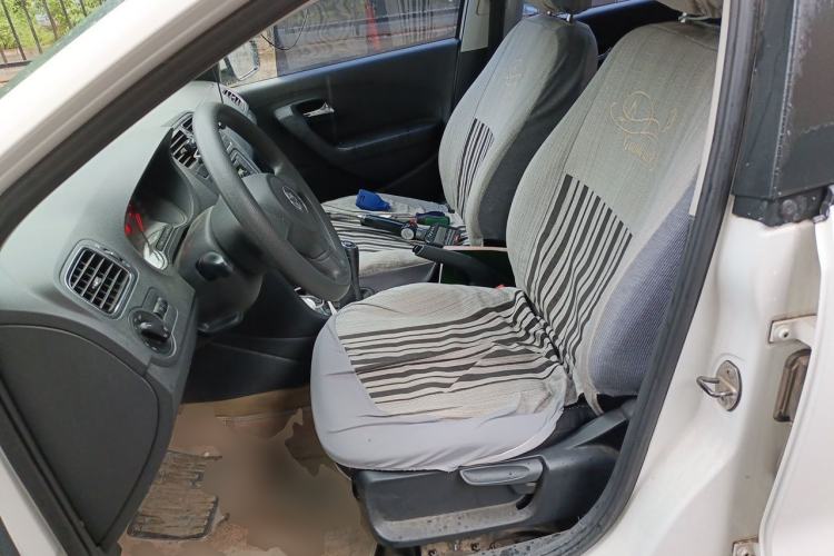Used Volkswagen Polo 2013 1.4L Manual Comfort Edition Left Front Seat