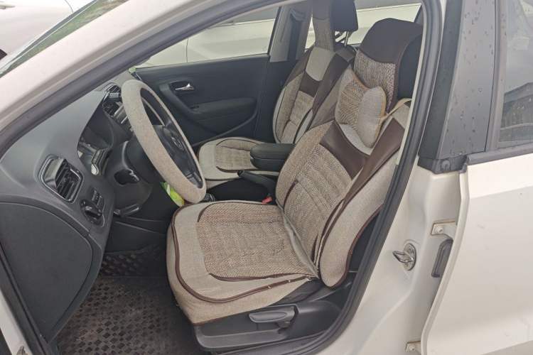 Used Volkswagen Polo 2013 1.6L Automatic Comfort Edition Left Front Seat