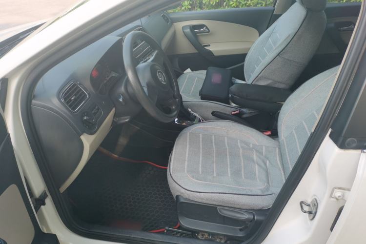 Used Volkswagen Polo 2013 1.4L Automatic Comfort Edition Left Front Seat