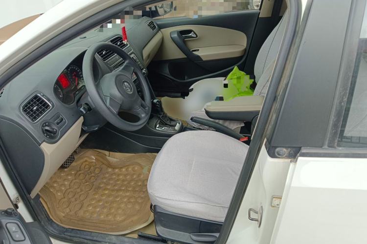 Used Volkswagen Polo 2013 1.4L Automatic Comfort Edition Left Front Seat