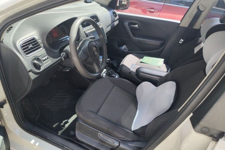 Used Volkswagen Polo 2013 1.4L Automatic Comfort Edition Left Front Seat