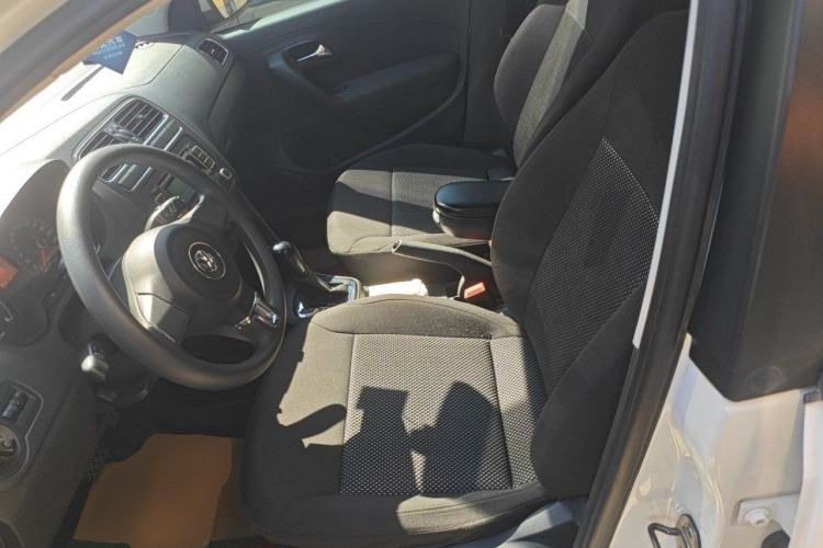 Used Volkswagen Polo 2013 1.6L Automatic Comfort Edition Left Front Seat
