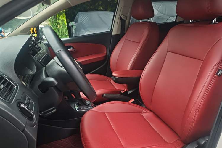 Used Volkswagen Polo 2013 1.6L Automatic Comfort Edition Left Front Seat