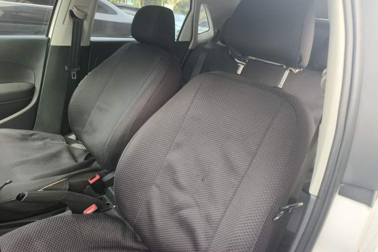 Used Volkswagen Polo 2013 1.4L Manual Fashion Edition Left Front Seat