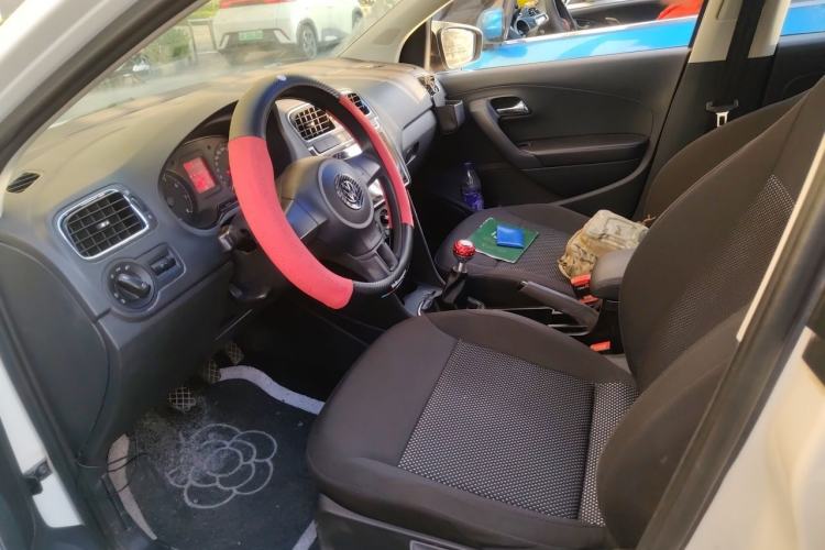 Used Volkswagen Polo 2013 1.4L Manual Comfort Edition Left Front Seat