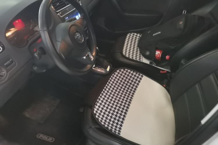 Used Volkswagen Polo 2013 1.6L Automatic Comfort Edition Left Front Seat
