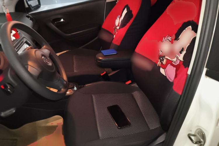 Used Volkswagen Polo 2013 1.6L Automatic Comfort Edition Left Front Seat