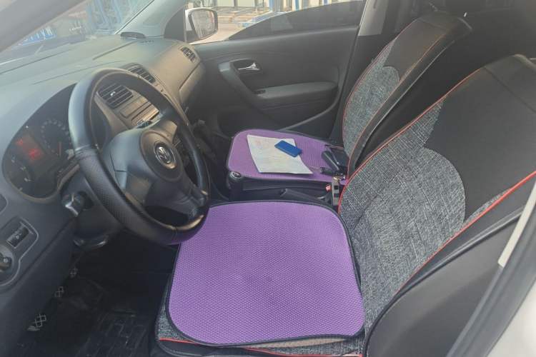 Used Volkswagen Polo 2013 1.4L Manual Fashion Edition Left Front Seat